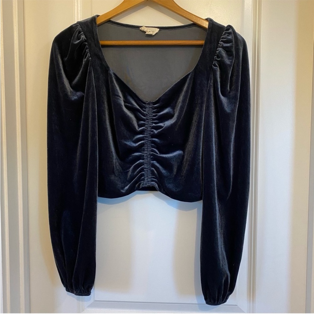 Meraki Dark Grey Velvet Ruched cropped Blouse goth whimsigoth coquette medium
